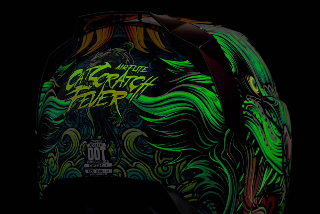 Blue ICON Airflite™ helmet in 2XL size, featuring aerodynamic design and clear visor, ideal for motorcycle riders.