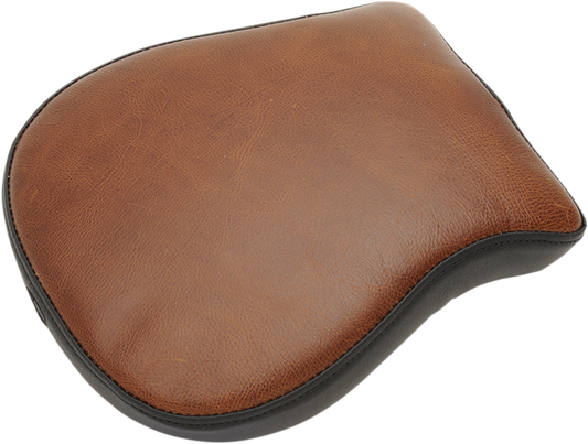 Contoured Lariat Pad seat for saddles by SADDLEMEN, designed for comfort and style in western riding.
