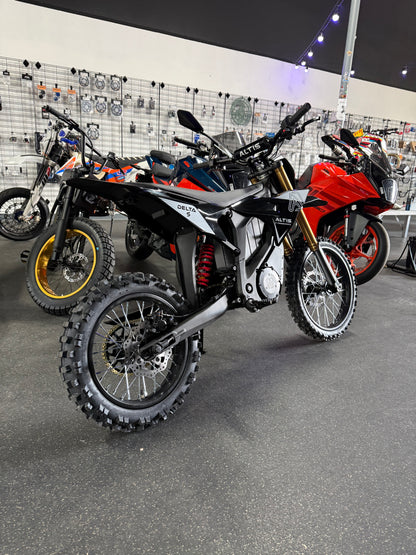 2026 Altis Delta S Electric Motorcycle – 72V | 8kW | 60 MPH
