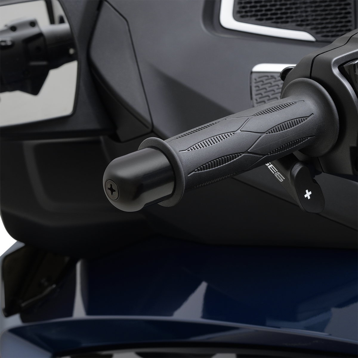 Can-Am motorcycle handlebar end weights in chrome finish, designed for engine vibration reduction, by Bill's Exhausts.