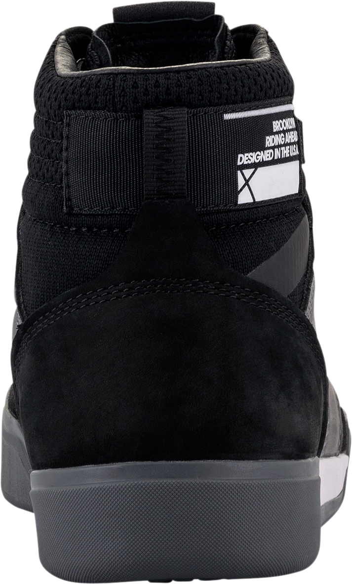 Alpinestars Primer shoes in black and gray, US size 10, featuring sporty design and supportive construction.