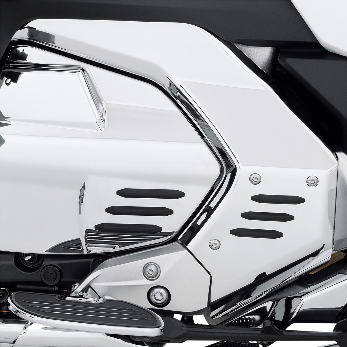Bill's Exhausts Show Chrome Frame Cover for engine, shiny chrome finish, designed for model 52-962, enhances engine appearance.