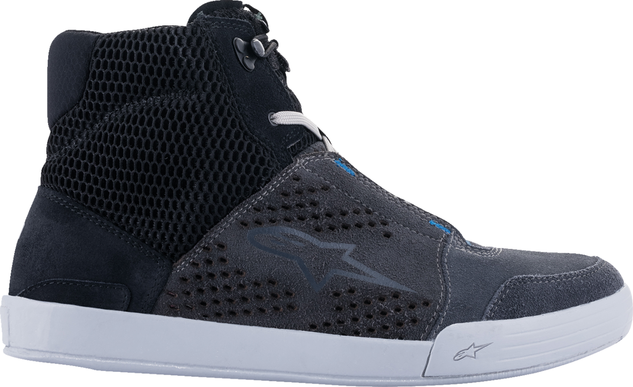 Black and gray Alpinestars Chrome Air Shoes in US size 8, featuring sleek design and breathable mesh material.