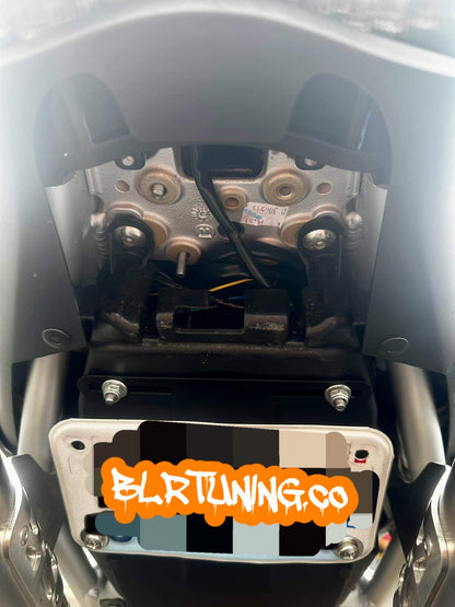 TRIUMPH SPEED TRIPLE 1050 RS TAIL DELETE BLOCK OFF PLATE 2016 TO 2020 - Howling Moto