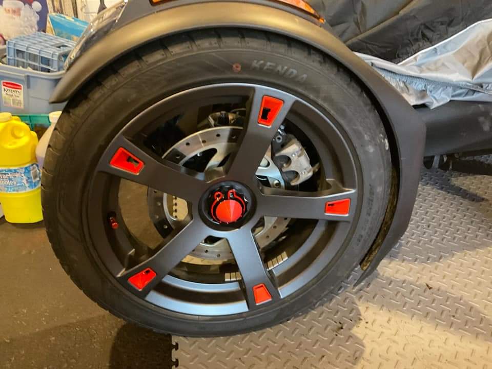 CAN-AM RYKER WHEEL CENTER CAPS - Howling Moto