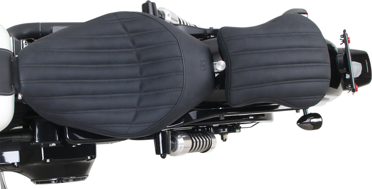 Contoured knuckle pad for motorcycle seats by Saddlemens, 9-inch size, designed for comfort and protection.