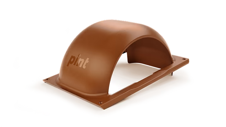 Onewheel Pint fender in black leather, designed to protect the wheel and rider from mud and debris during rides.