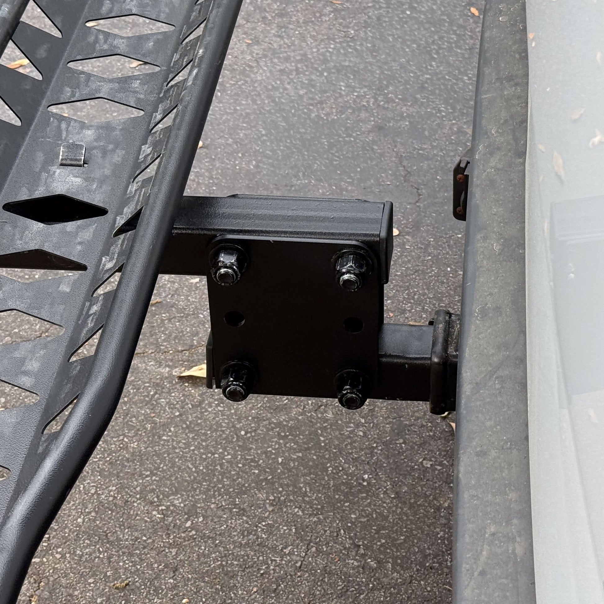 Height Adjustable Hitch Connection - Howling Moto