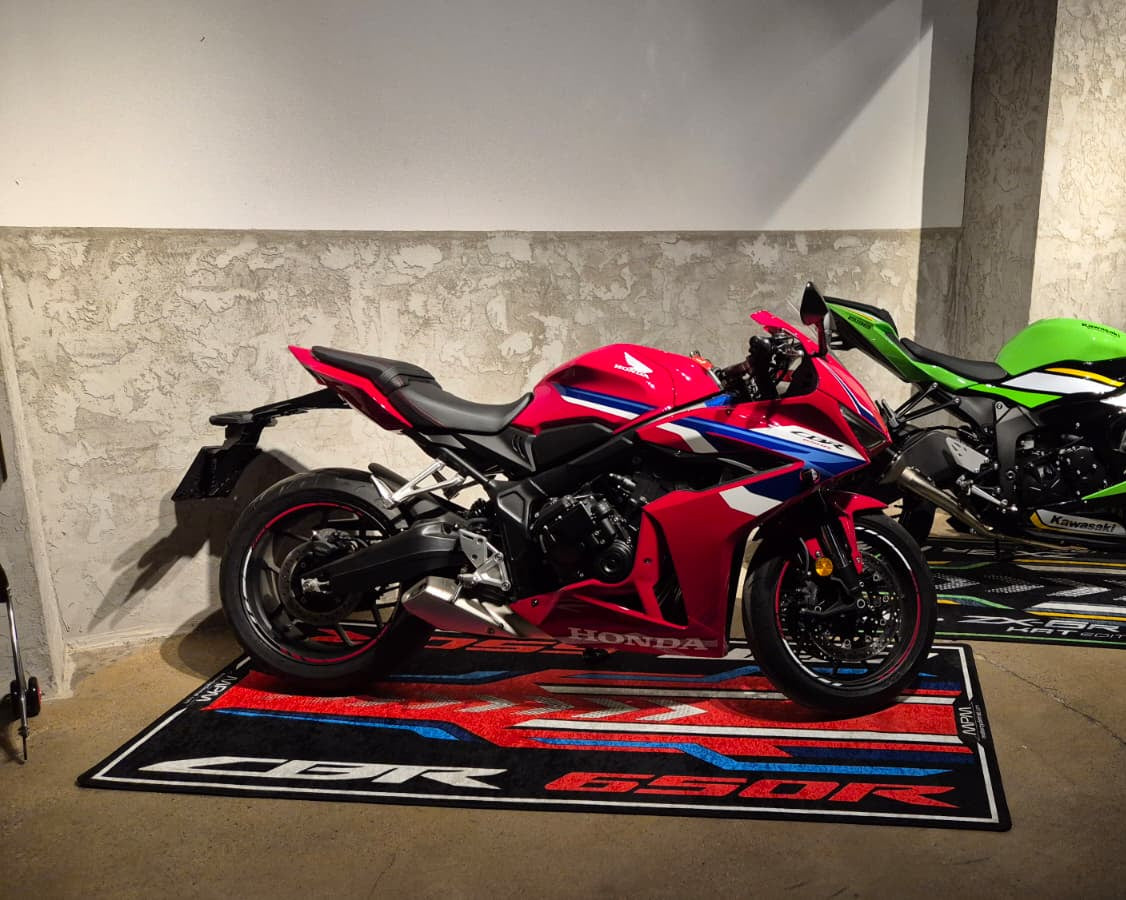 MPM Motorcycle Mat for Honda CBR650R - MM7444 - Howling Moto