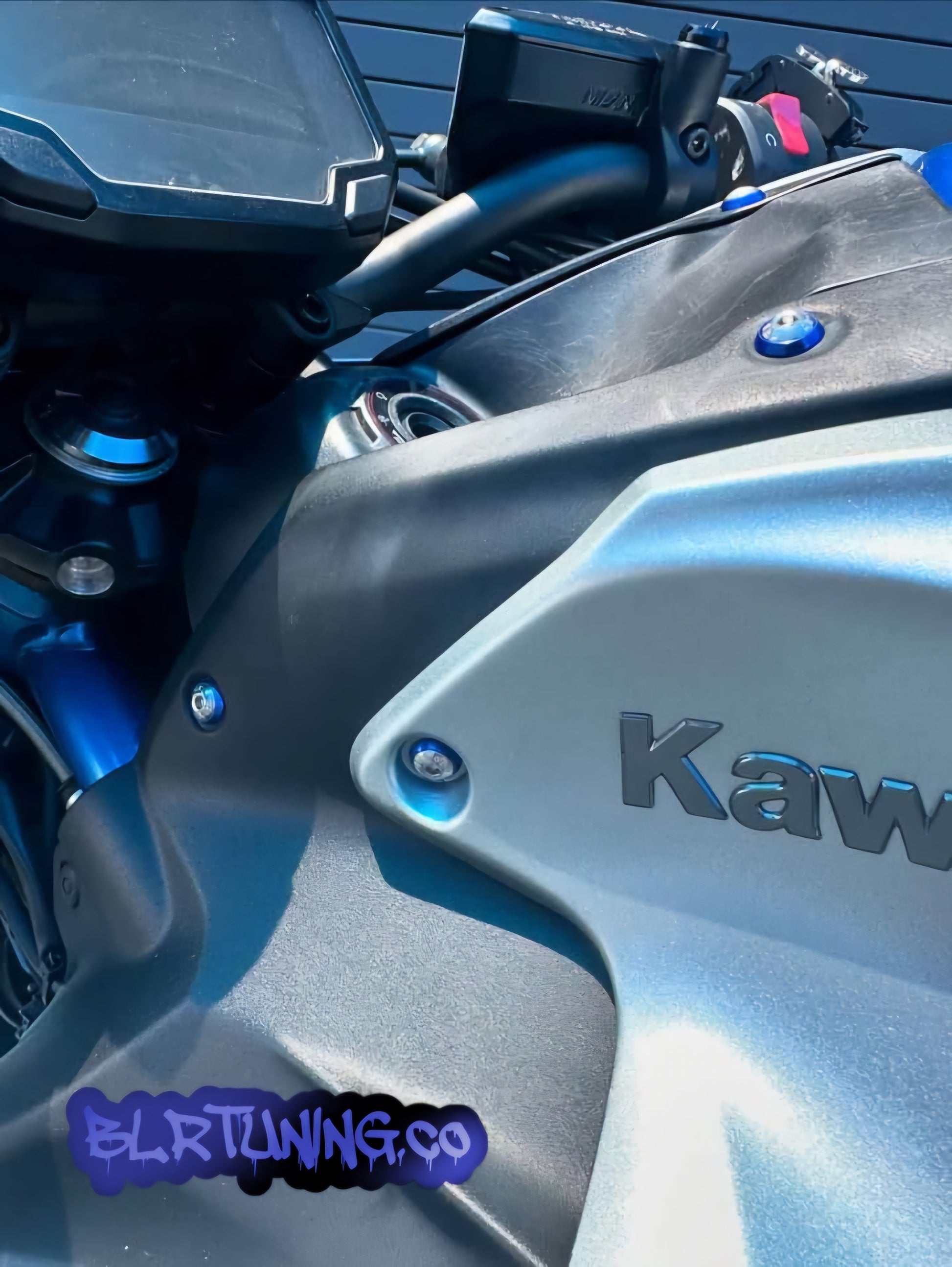 KAWASAKI Z900 DRESS UP BOLT KIT FOR 20 - 25 - Howling Moto