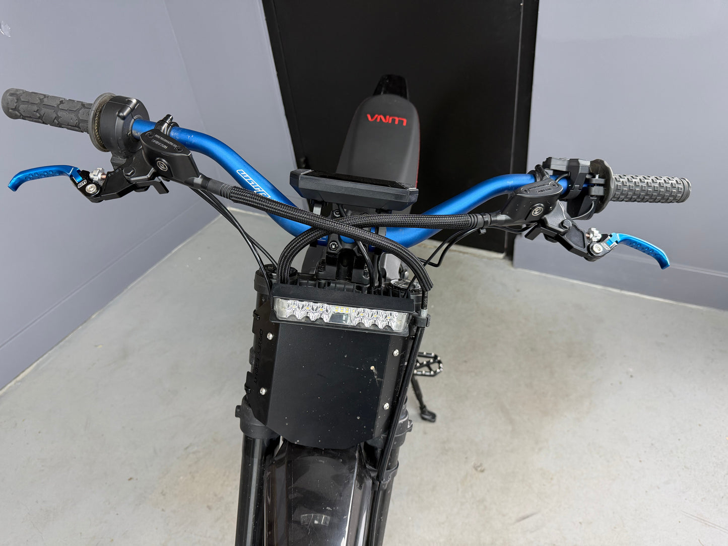 Cockpit Cleanup Kit for E-Motos and E-Bikes