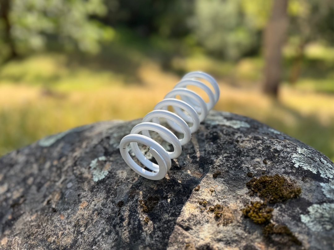 Electro & Co ETM RTR Kids Shock Spring, 25% softer, OEM & DNM compatible suspension upgrade for light riders.