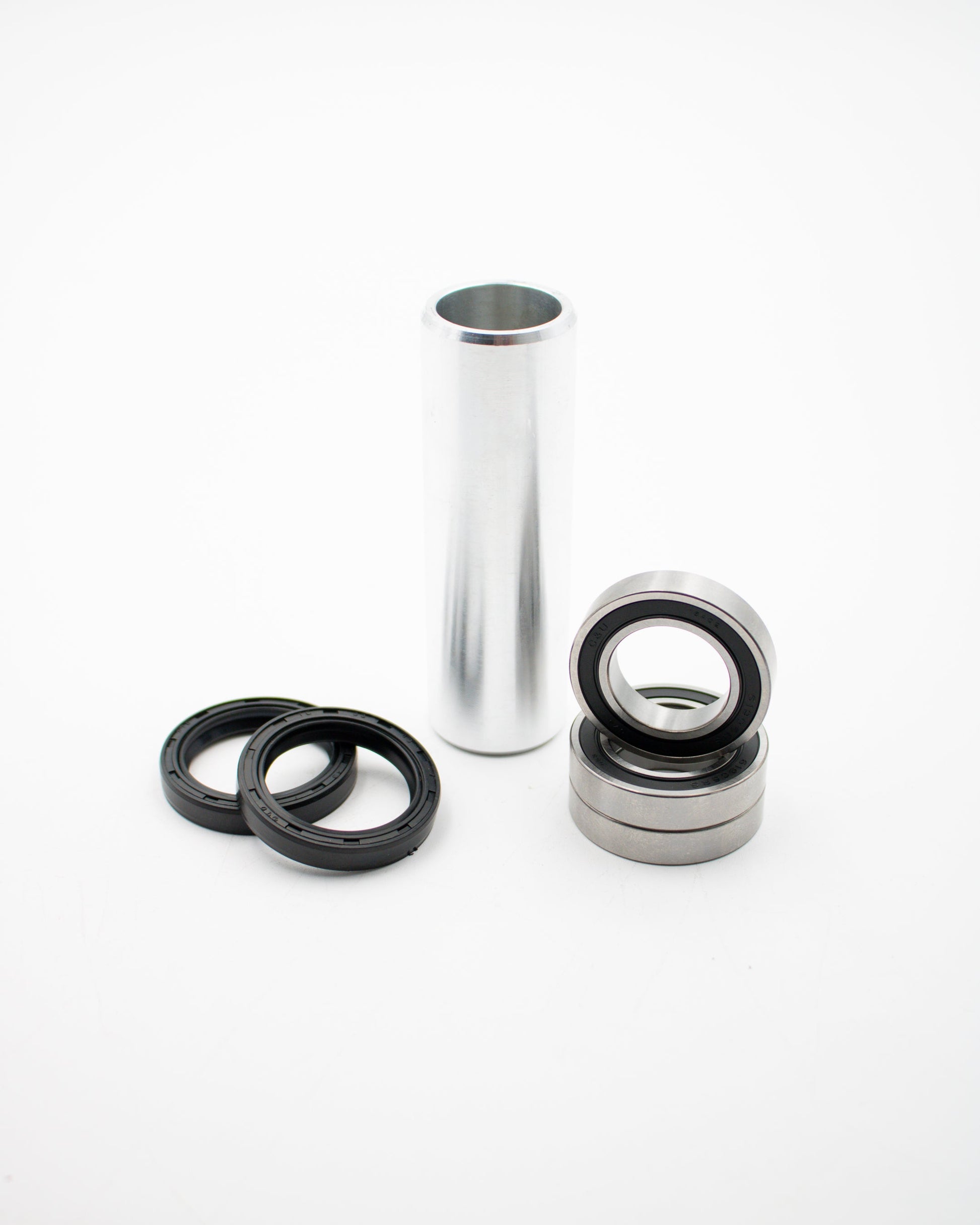 Warp9Racing Honda CRF rear wheel bearing kit with sealed bearings and hardware for optimal fit and performance.