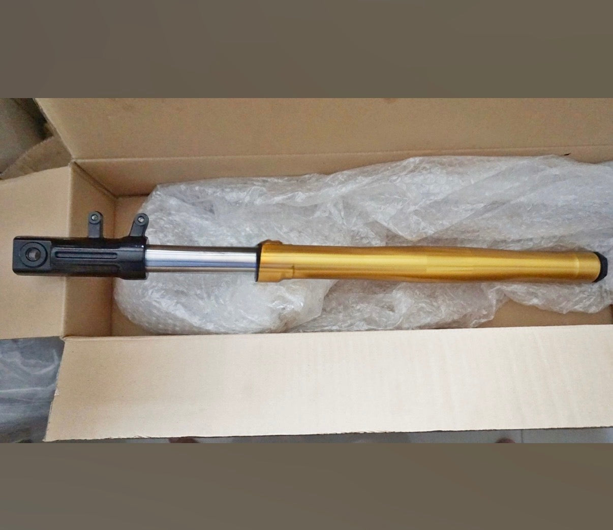Honda Left Front Fork Assembly Type 1 - Howling Moto