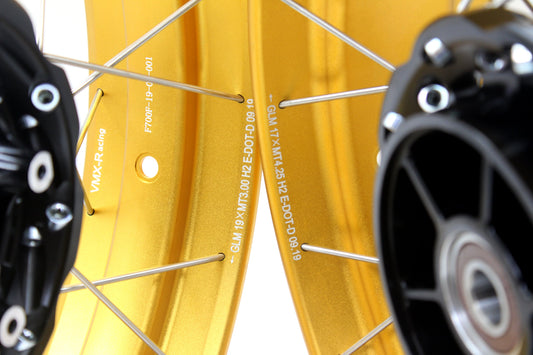 VMX 3.0*19 & 4.25*17 Tubeless Wheels Rims Fit for BMW F700GS 2012 - 2018 Gold Rims Black Hubs - Howling Moto