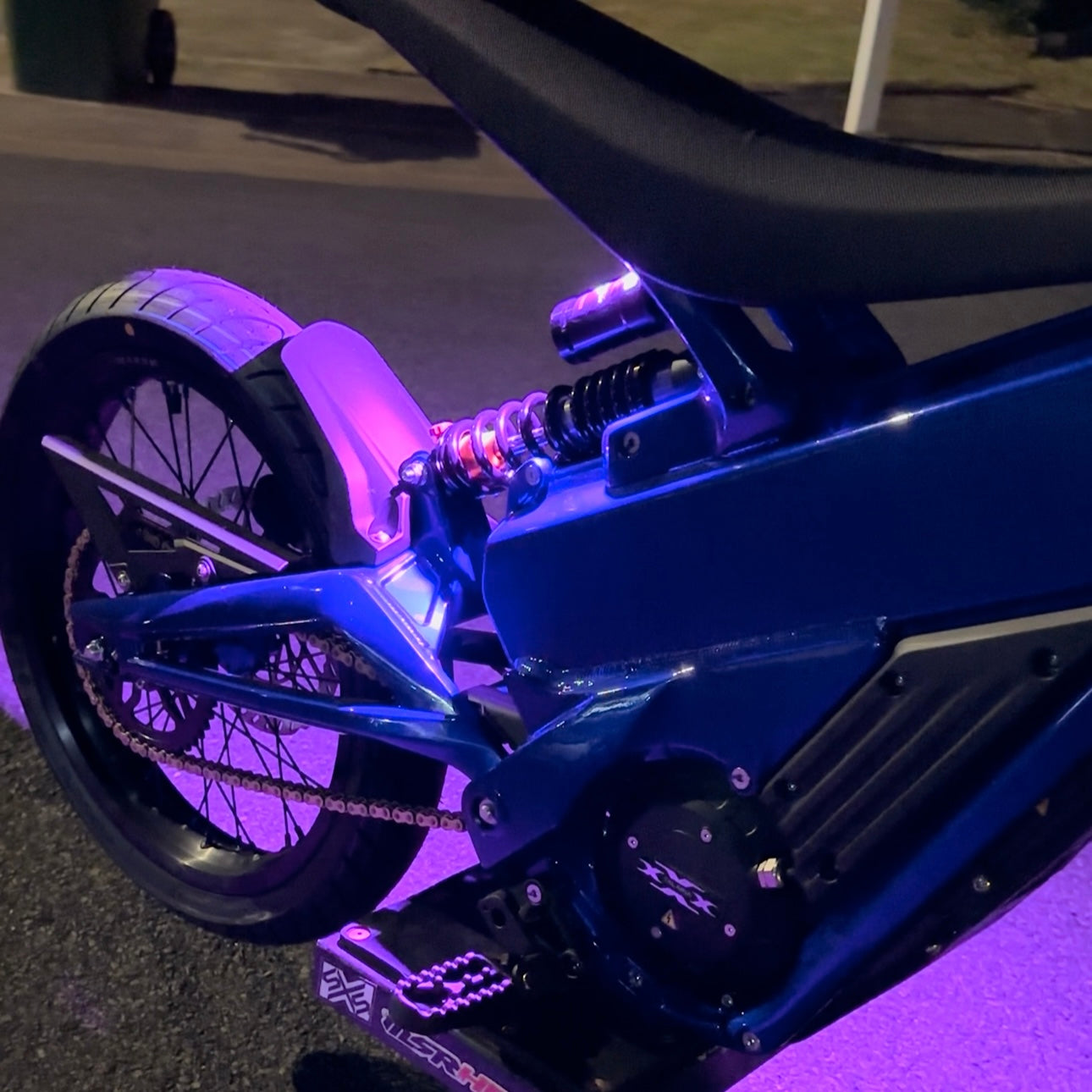 Talaria XXX HyperGlow Front Only - Howling Moto