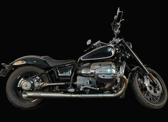 BMW R18 titanium exhaust system by Bill's Exhausts, showcasing the sleek, lightweight design for the BMW R18 motorcycle (2020-2025).