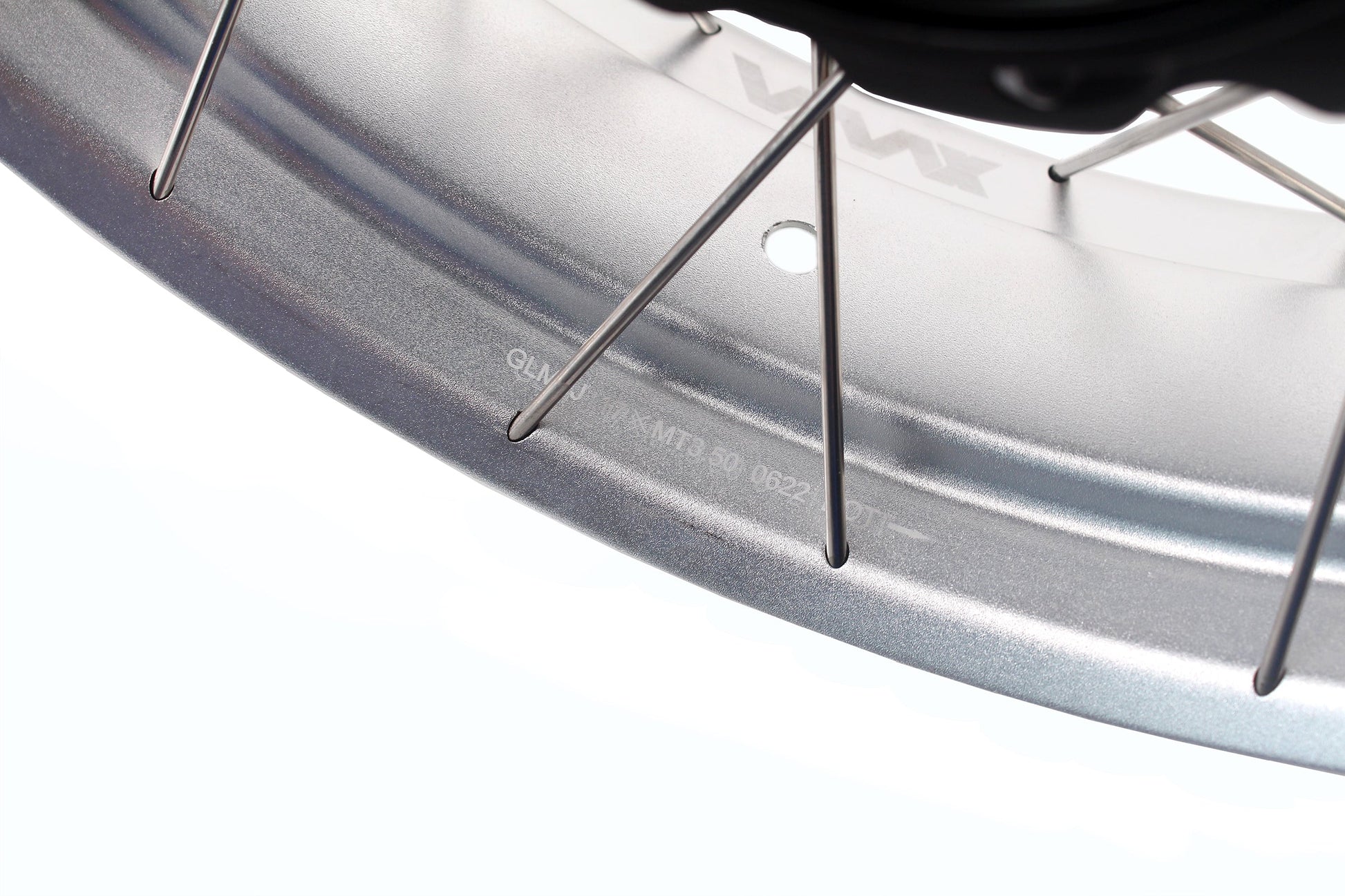 VMX 17 Inch Spoked Aluminum Tubeless Wheels Rims For Husqvarna Svartpilen 401 2020-2021 - Howling Moto