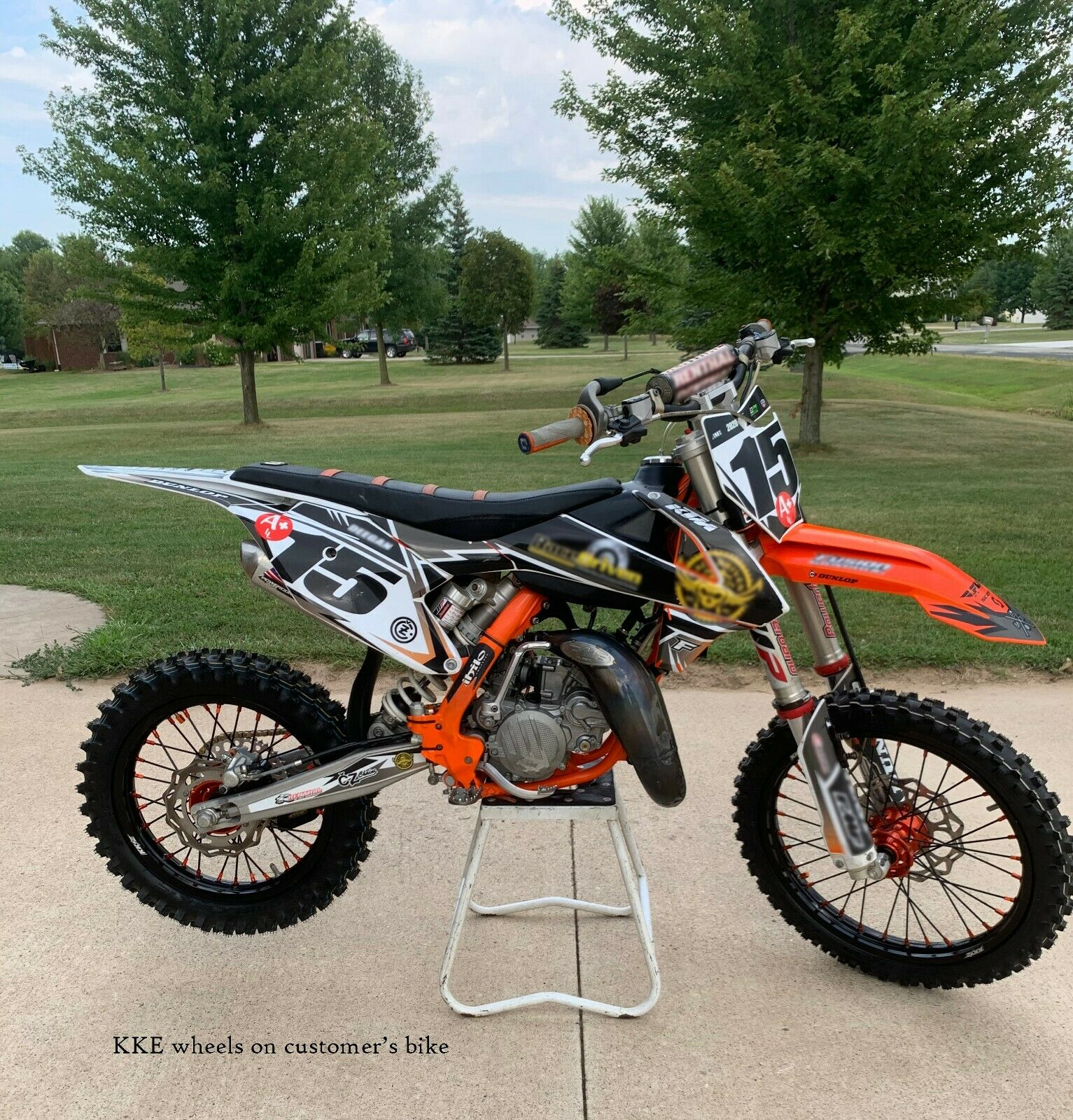 KKE 19"×1.6/16"×1.85 Spoke Kid's Big Wheels Rims Fit KTM SX 85 2003-2020 Orange Nipples & Black Spokes - Howling Moto