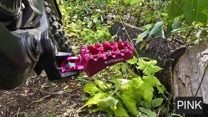 FOOT PEGS FOR RAWRR MANTIS X AND MANTIS X PRO BILLET ALUMINUM WITH STAINLESS STEEL TEETH BY BLR TUNING - Howling Moto