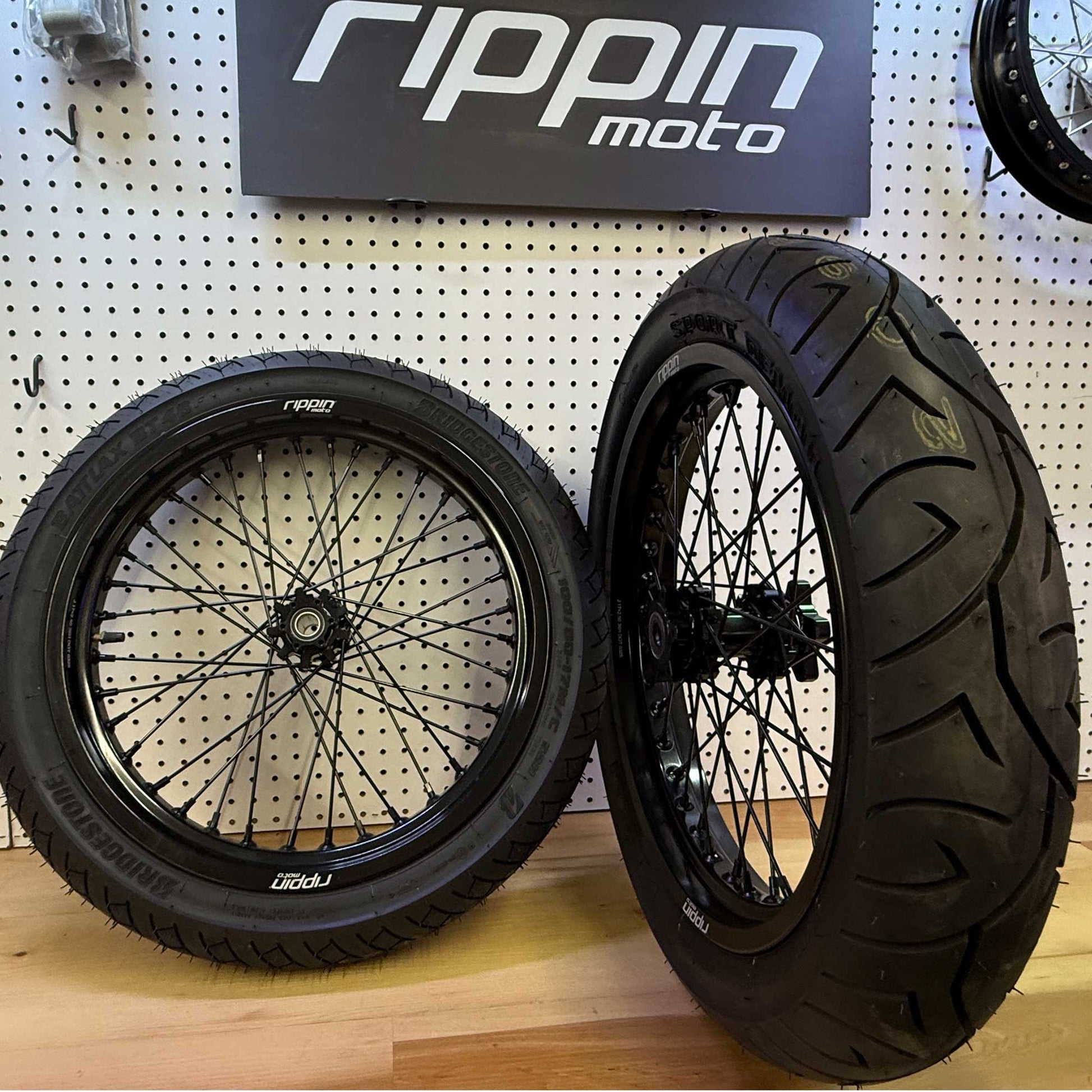 17/17" Blackline Supermoto Wheelset for Surron LBX / E-Ride PRO SS 2.0 - Howling Moto
