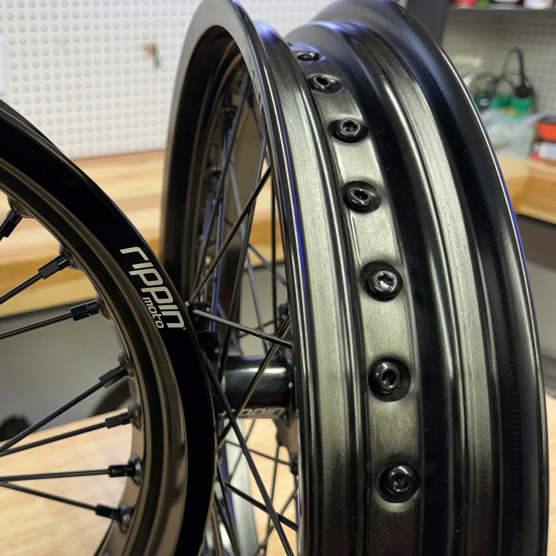 17/17" Blackline Supermoto Wheelset for Altis Sigma - Howling Moto