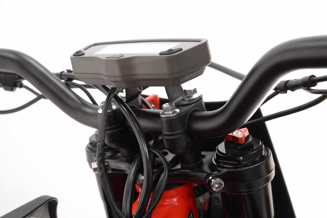 RFN Ares Rally Pro Electric Motorcycle | 72V 3,132 Wh