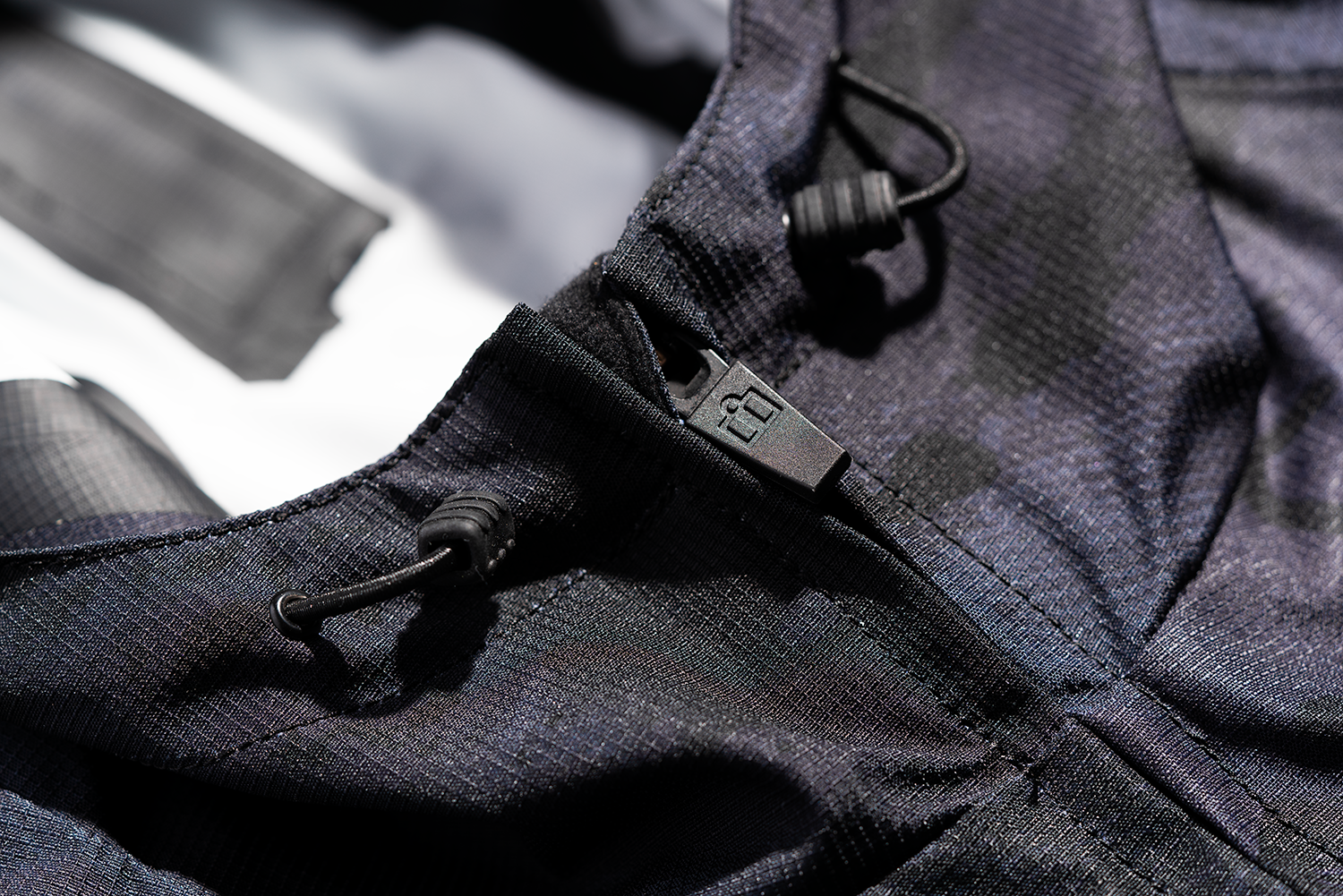 Bill's Exhausts ICON PDX3™ Jacket in dark camouflage, medium size, featuring a lightweight, stylish design with multiple pockets.