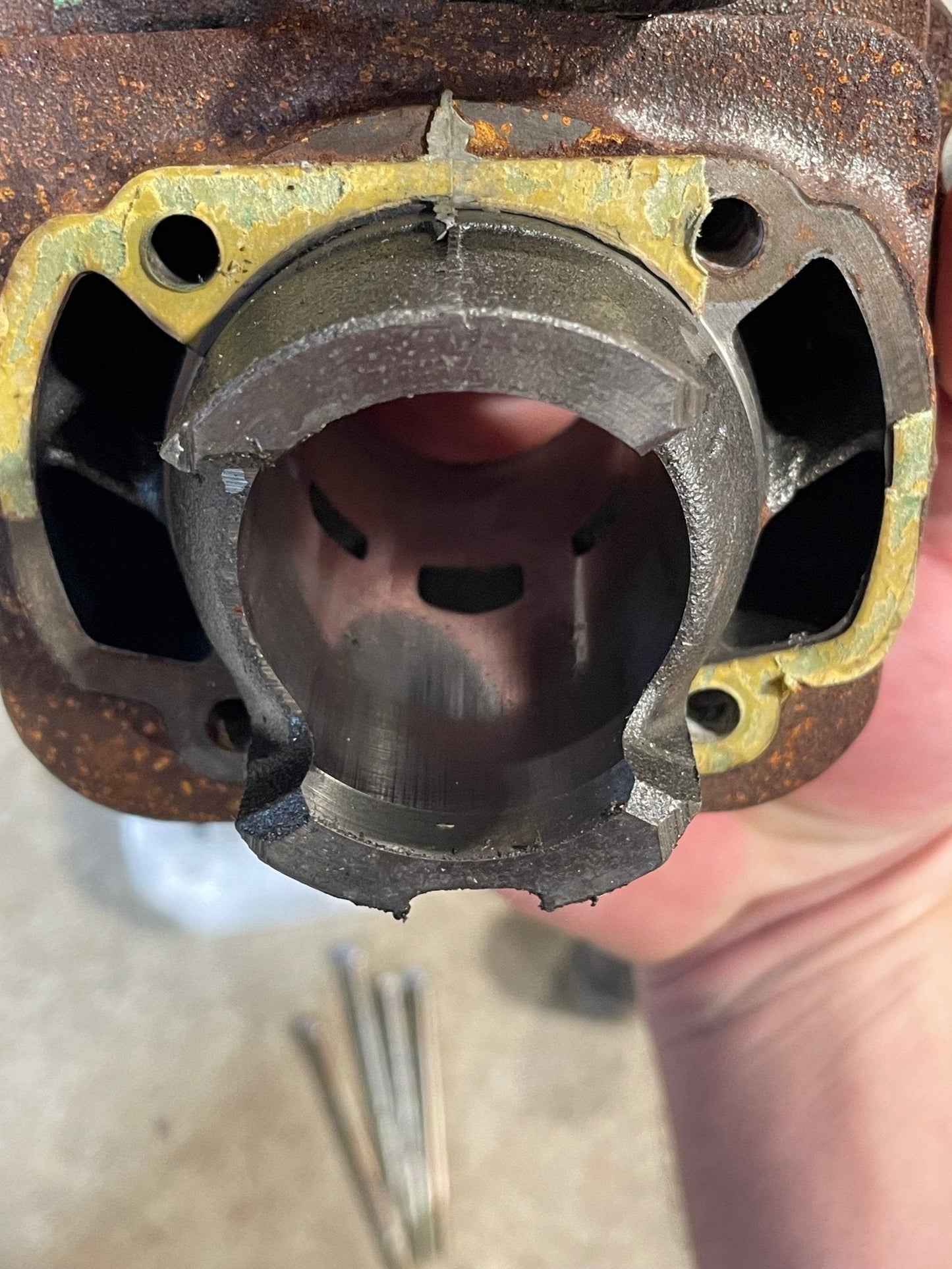 AF16 OEM USED GOOD Cylinder Kit - USED - Howling Moto