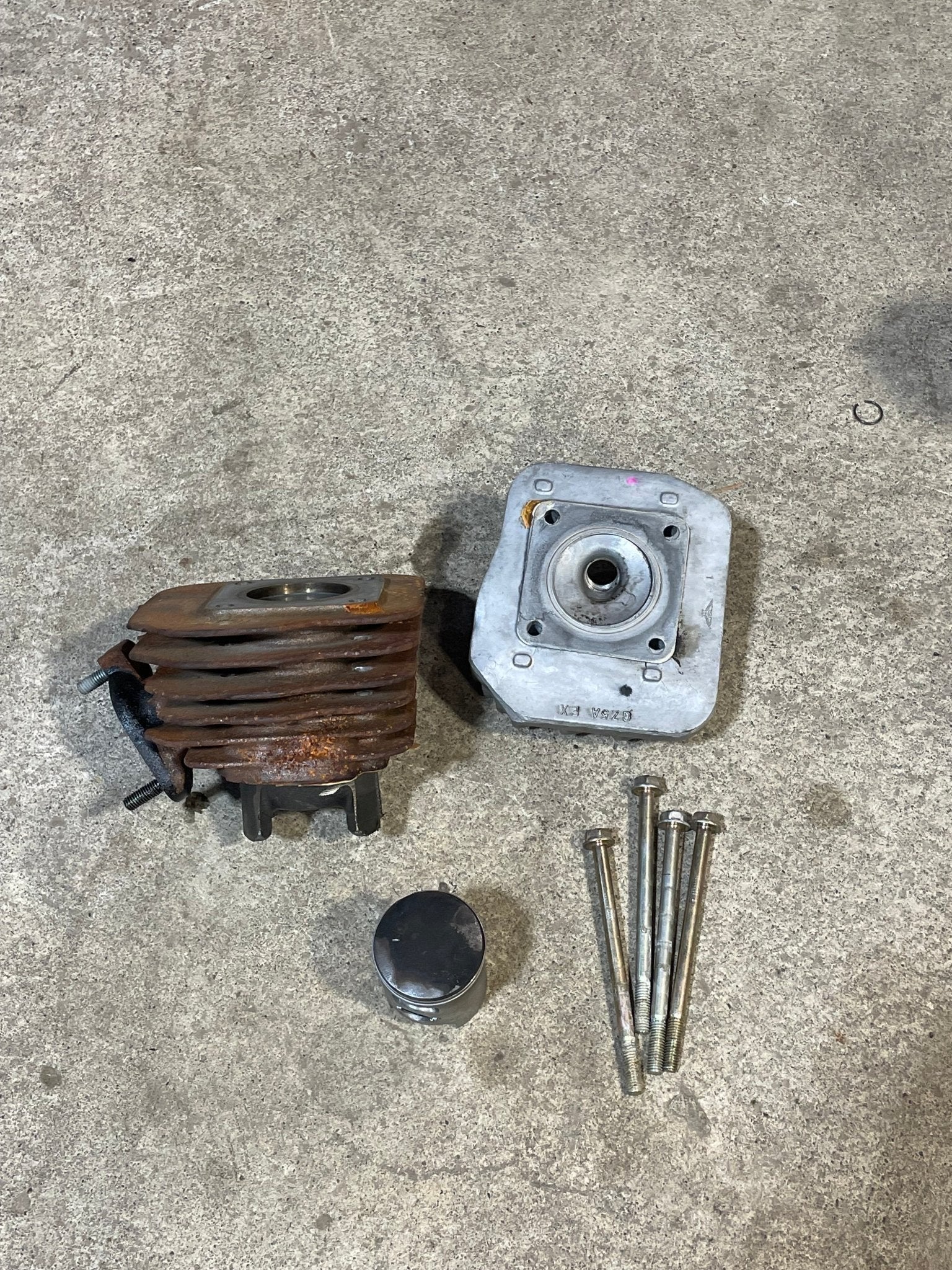AF16 OEM USED GOOD Cylinder Kit - USED - Howling Moto