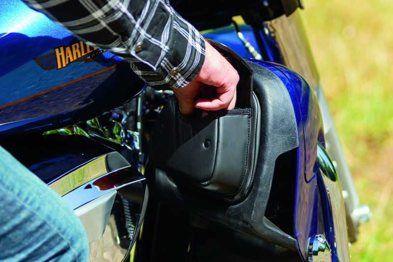 Kuryakyn, Kuryakyn Fairing Lower Door Pockets for Harley Davidson Touring Models - Part 5208