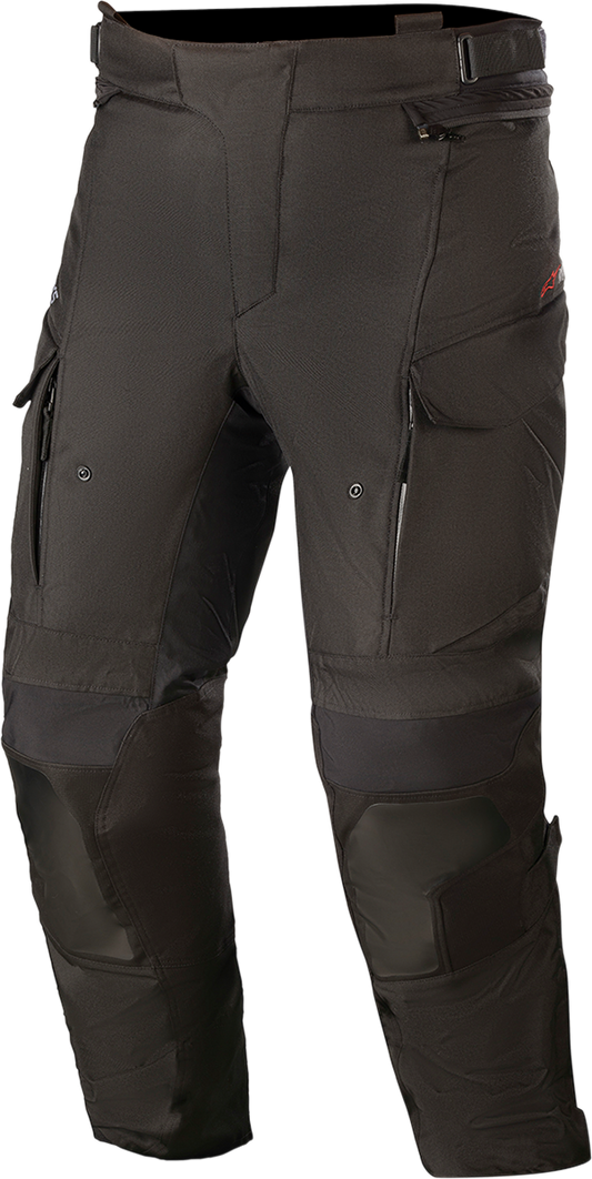 Alpinestars Andes v3 Drystar® short motorcycle pants in black, small size, featuring protective armor and durable fabric.