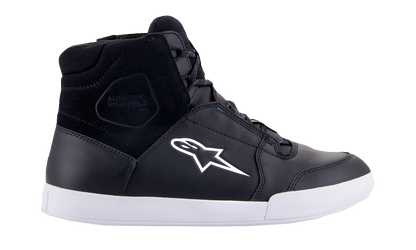 Alpinestars Chrome waterproof shoes in black and white, US size 10, featuring sleek design and durable construction.