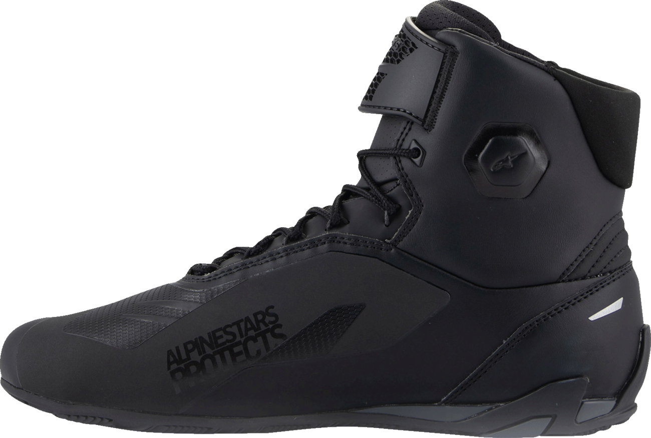 Alpinestars Faster-4 road cycling shoes in black, US size 9.5, with Velcro straps and lightweight design for cycling comfort.