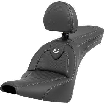 SADDLEMEN Roadsofa™ Carbon Fiber Seat with backrest for FXBB/FXST 2018-2023, featuring sleek carbon fiber design and ergonomic support.