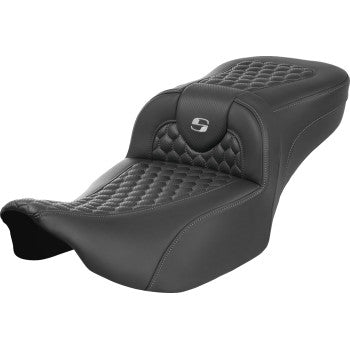 SADDLEMEN Roadsofa™ Extended Reach Seat - without Backrest - Honeycomb - Silver Stitch - FLTR/FLHX '23-'24 823-07-19005 - Howling Moto