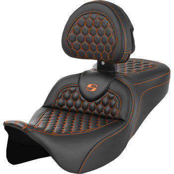 SADDLEMEN RoadSofa™ seat with honeycomb orange stitching and backrest, designed for FLH/FLT models 2008-2023.