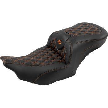 Bill's Exhausts SADDLEMEN RoadSofa™ motorcycle seat with backrest, carbon fiber finish, lattice and orange stitching for FLTR/FLHX 23-24