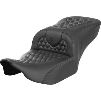 Bill's Exhausts SADDLEMEN Roadsofa™ seat without backrest, honeycomb design for FLTR/FLHX 2023-2024 motorcycles.