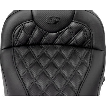 SADDLEMEN Roadsofa™ motorcycle seat without backrest, lattice stitch design, carbon fiber finish, compatible with FL models 2008-2023.