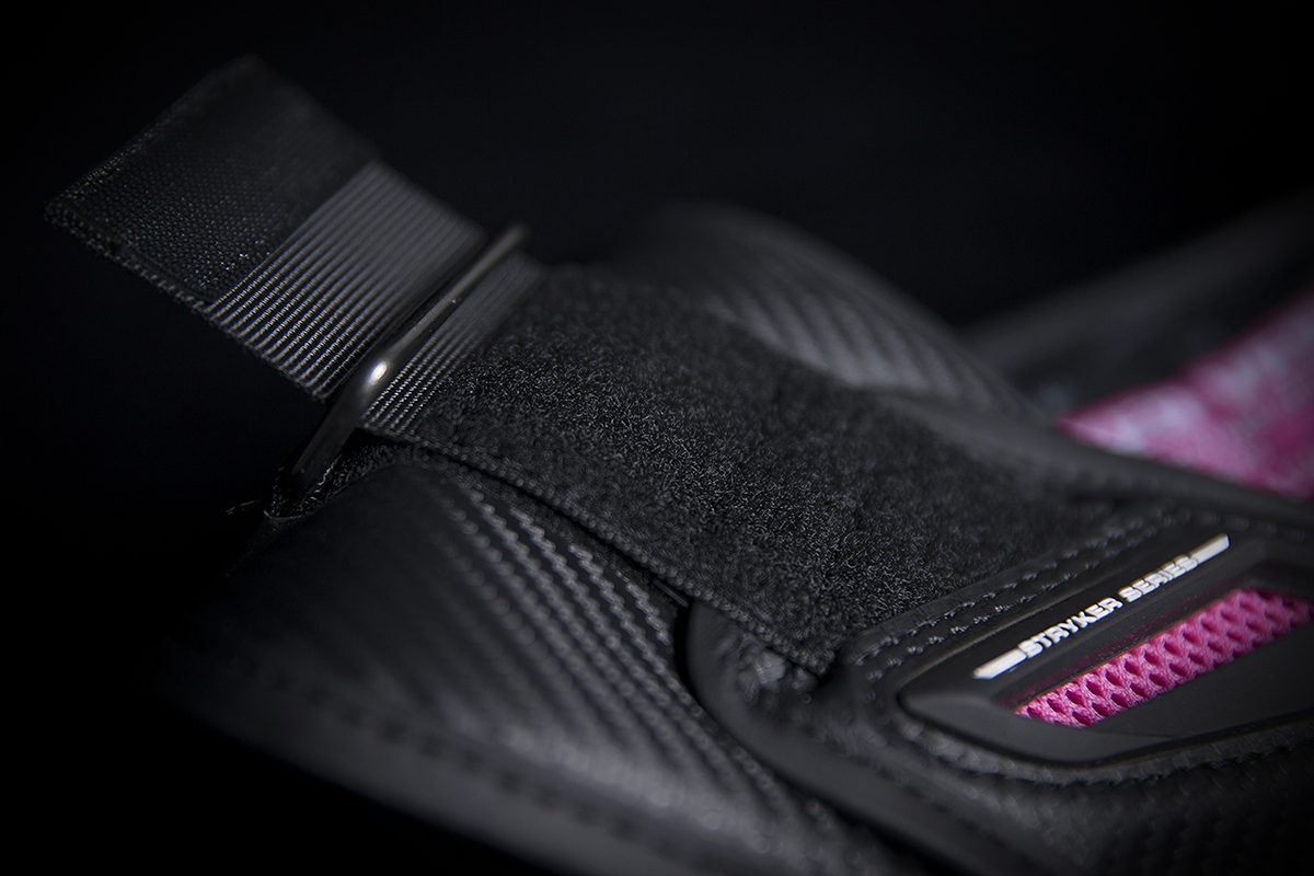 ICON Women's Field Armor Stryker™ vest in black and pink, size L/XL, designed as a durable motorcycle jacket with protective features.