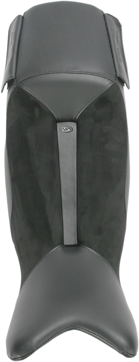 Bill's Exhausts Saddlemen Adventure Seat for BMW F 650/800GS motorcycle, featuring durable black seat with textured surface.