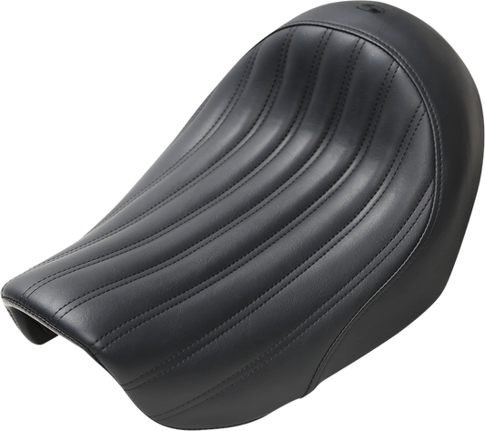 Black ribbed SADDLEMEN Knuckle Solo Seat for Dyna motorcycles, featuring a sleek design and comfortable seating.