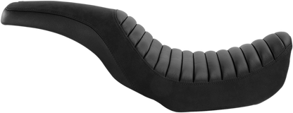 Black Saddlemens Profiler Tuck-n-Roll seat for Dyna motorcycles 2006-2017, featuring a classic seat design and premium upholstery.