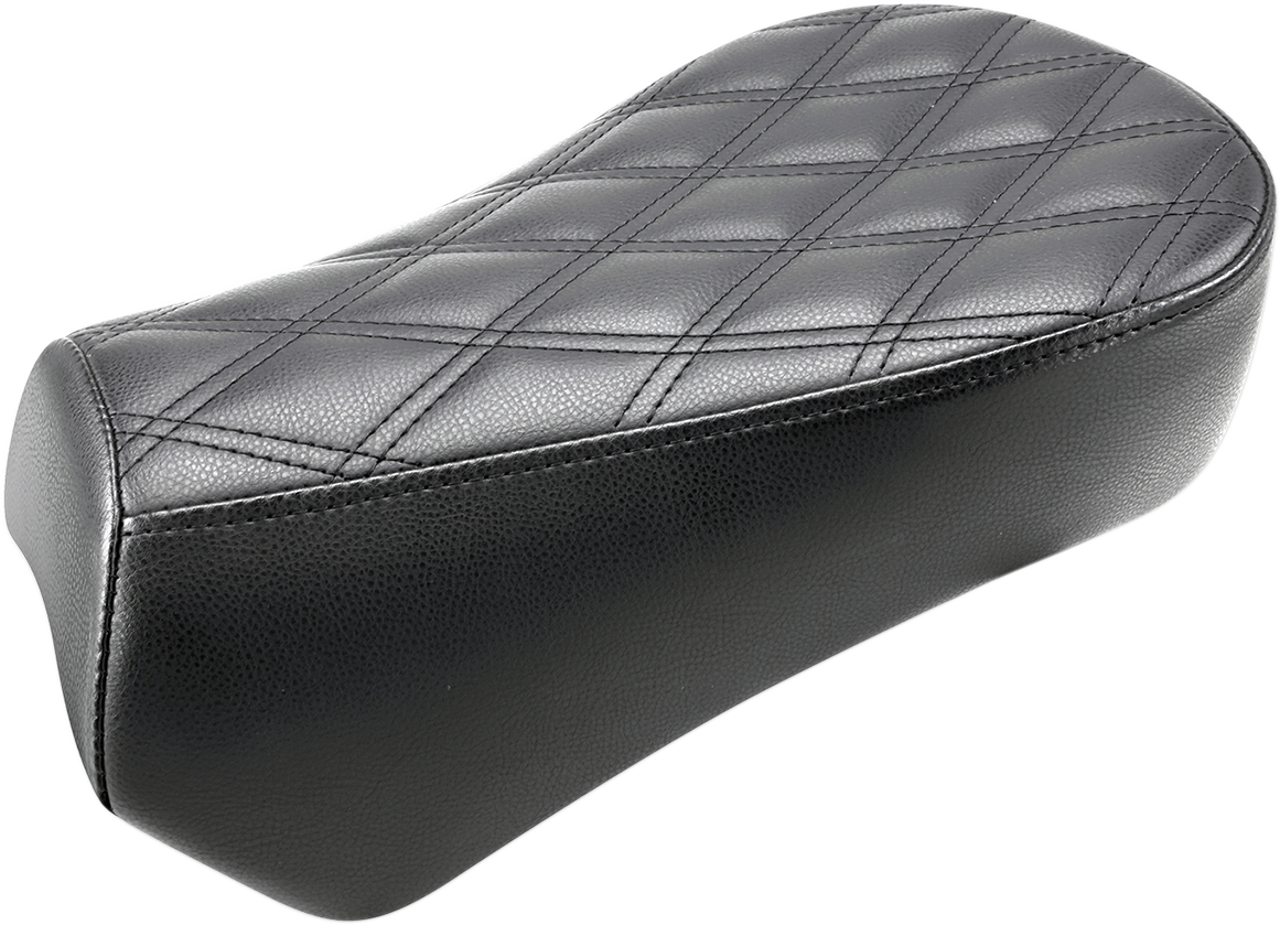 Black SADDLEMEN Renegade Pillion Pad with lattice stitching on Scout Bobber seat from 2018 to 2023.