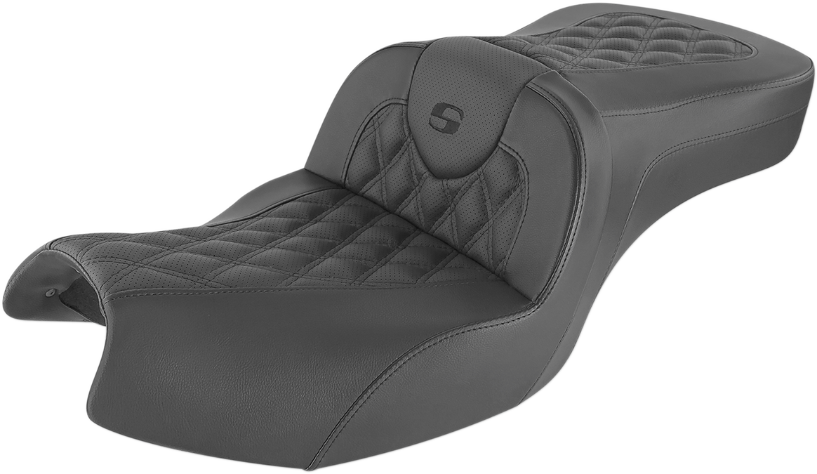 Black Saddlemen Roadsofa seat with full lattice stitch design, showcasing its sleek motorcycle seat style and craftsmanship.