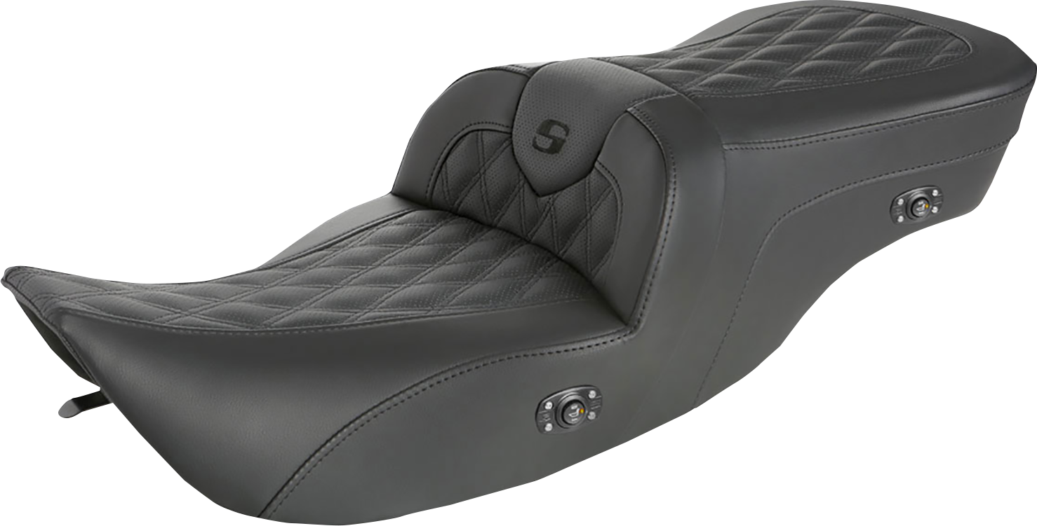 Bill's Exhausts Saddlemens Roadsofa seat without backrest, full lattice stitch, heated, for Harley FLH models 1999-2007