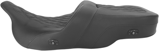 Bill's Exhausts Roadsofa seat for 1999-2007 FLH motorcycles, full lattice stitch, heated, without backrest, motorcycle seat component.
