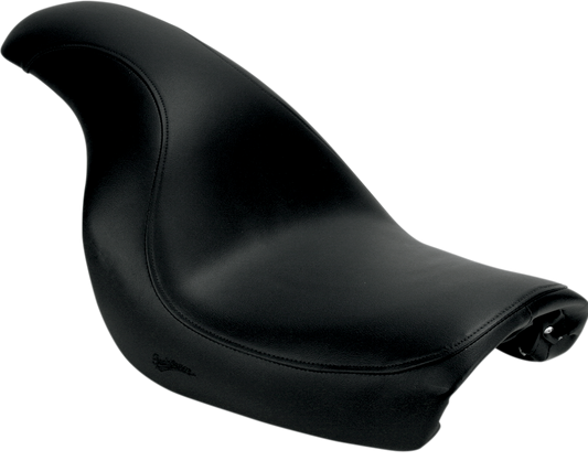 Black SADDLEMEN Profiler seat for VN1500 motorcycle, smooth design, durable black seat for comfortable riding.