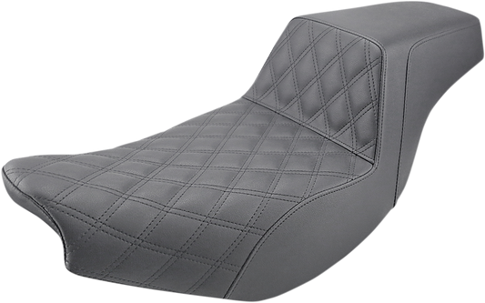Black Saddlemens Step Up Seat with front lattice and rear smooth design for Indian motorcycles, providing comfortable seating.